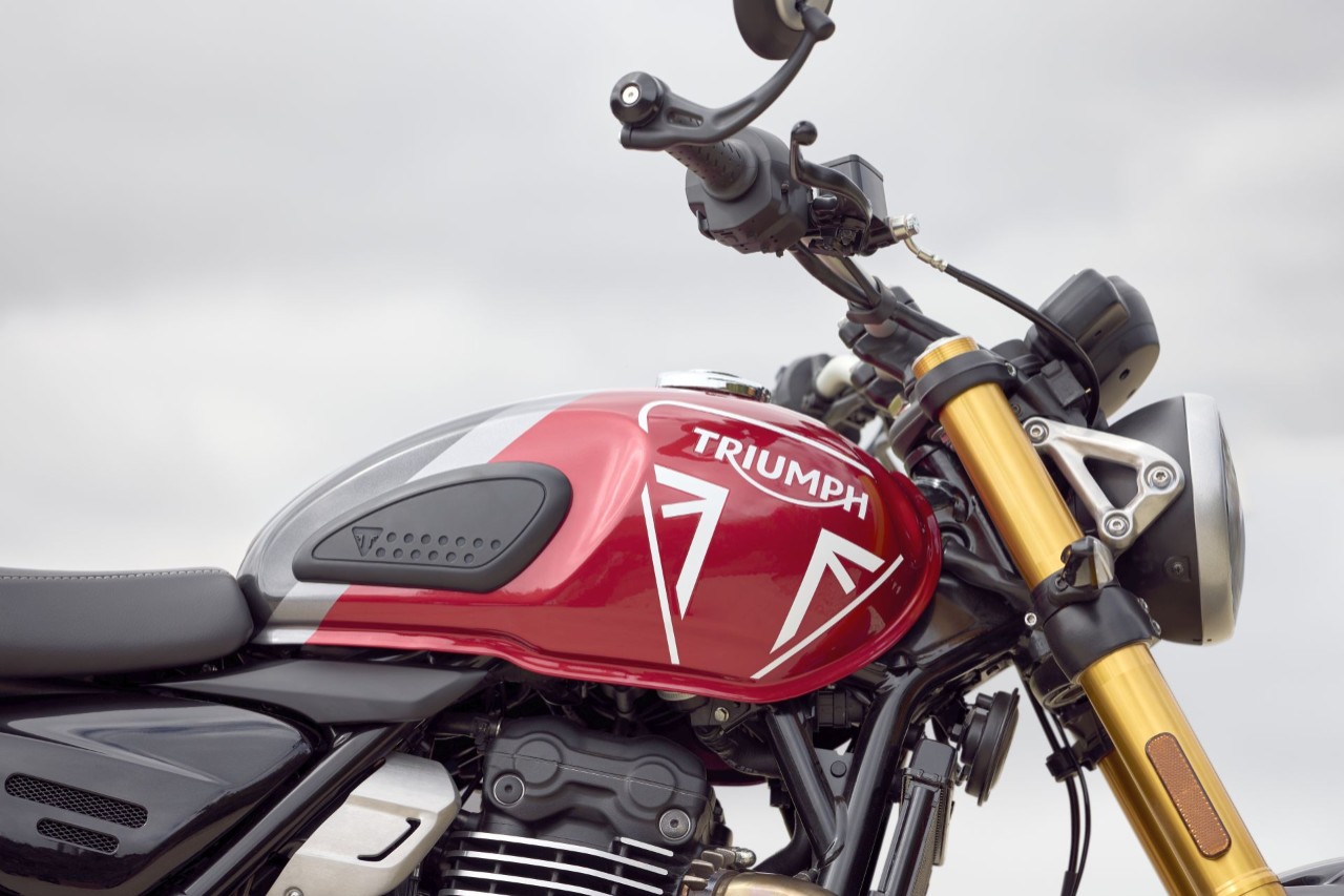 Triumph Speed 400 e Scrambler 400: nate GRANDI +VIDEO+